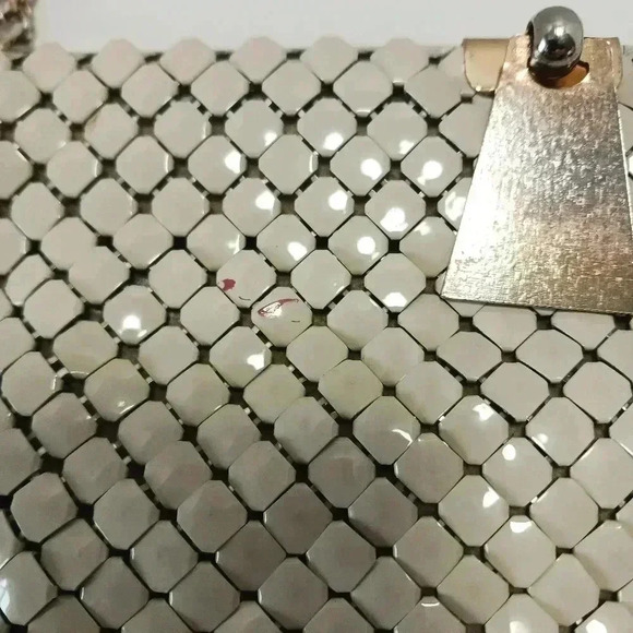 Whiting and Davis MESH Metal Bag White - Picture 4 of 8